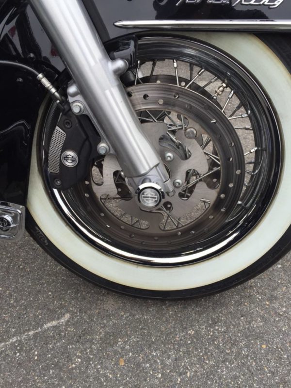 Pneu flanc blanc VUlcanet